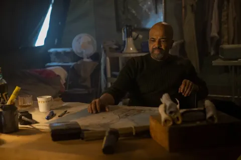 Кадр из сериала Одни из нас
